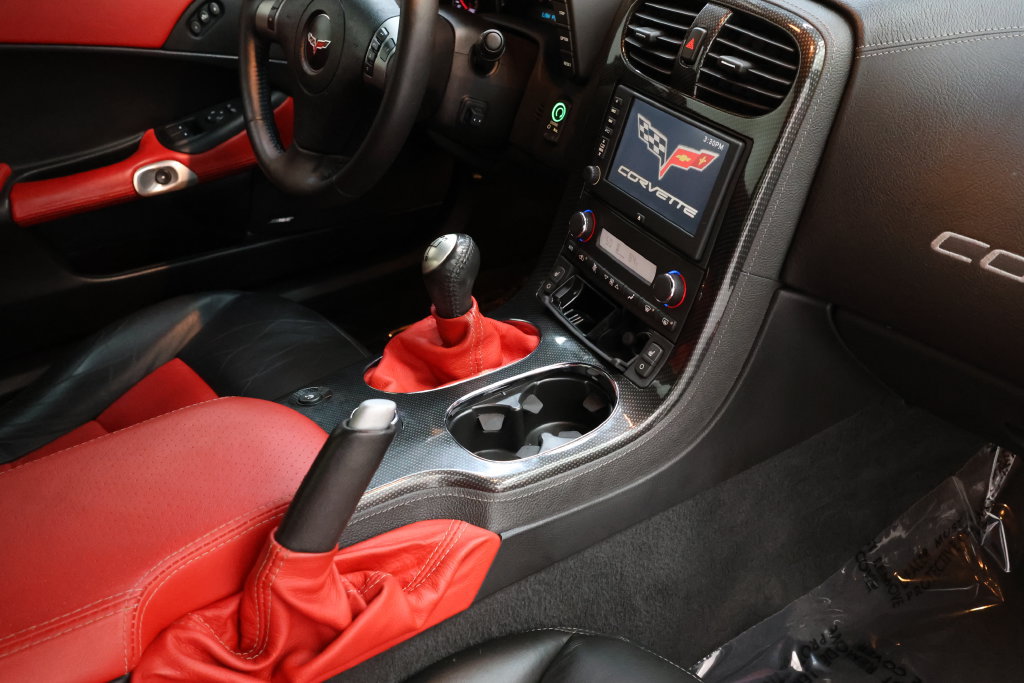 Used 2010 Chevrolet Corvette ZR1 w/ Preferred Equipment Group RWD image 81