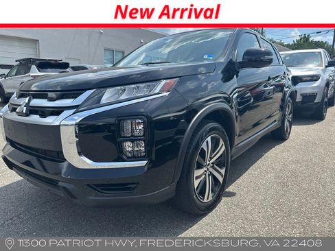 Used 2025 Mitsubishi Outlander Sport AWD image 1
