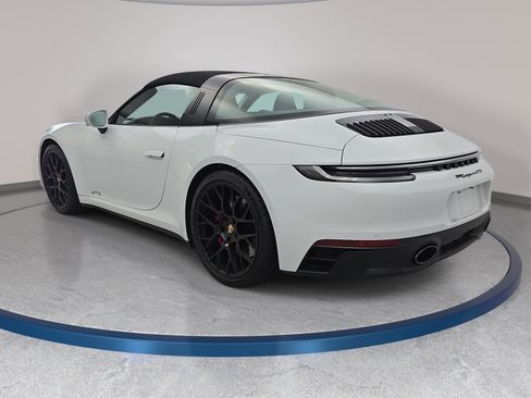Used 2022 Porsche 911 Targa 4 GTS AWD/4WD image 7
