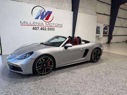 Used 2023 Porsche 718 Boxster GTS RWD image 17
