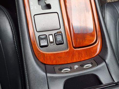 Used 2005 Lexus SC 430 Convertible RWD image 23