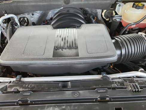 Used 2020 Chevrolet Silverado 1500 LT Trail Boss image 20