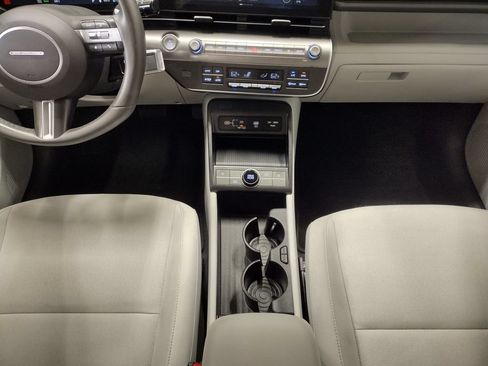 Certified 2024 Hyundai Kona SEL FWD image 40