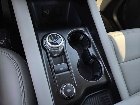 New 2026 Ford Explorer Active image 9