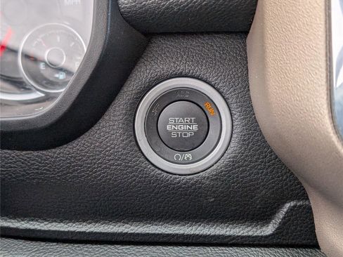 Used 2021 RAM 1500 Laramie image 25