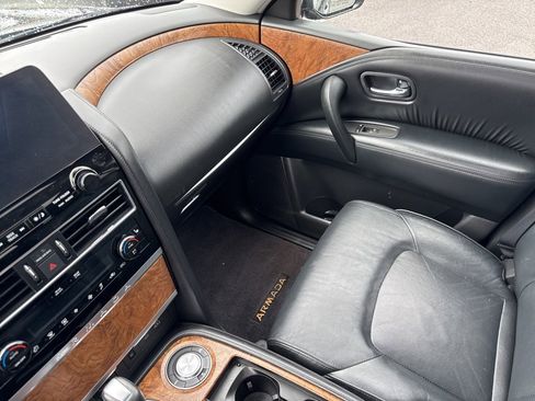 Used 2021 Nissan Armada SL w/ Captain's Chairs Package image 42