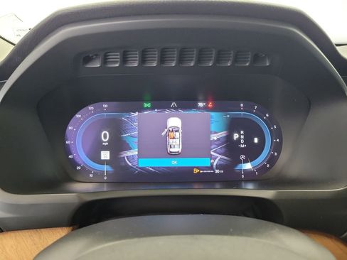 Used 2023 Volvo XC90 B6 Plus AWD/4WD image 27