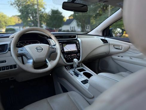Used 2018 Nissan Murano SL w/ Moonroof Package AWD/4WD image 10