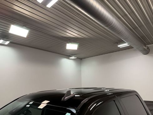 Used 2017 GMC Sierra 1500 SLT image 44