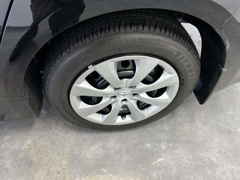 Used 2026 Toyota Corolla LE FWD image 9