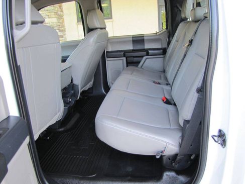 Used 2022 Ford F250 XL w/ Power Equipment Group AWD/4WD image 16