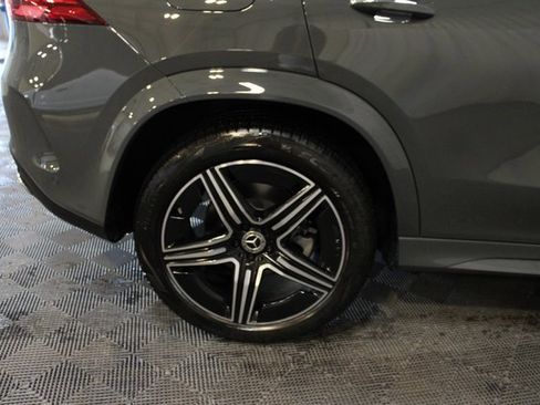 New 2026 Mercedes-Benz GLE 450 4MATIC image 11