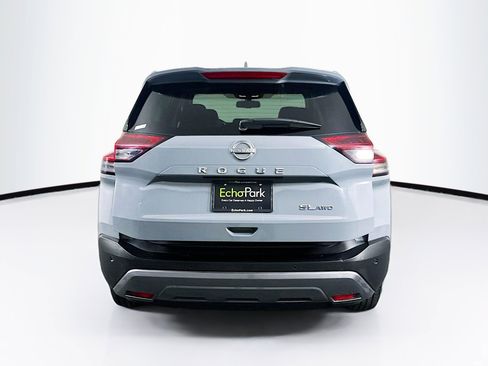 Used 2023 Nissan Rogue SL w/ SL Premium Package image 7