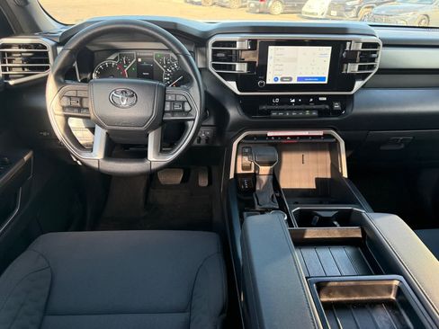 Used 2025 Toyota Tundra SR5 AWD/4WD image 14