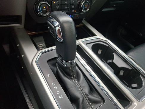 Certified 2019 Ford F150 Lariat AWD/4WD image 15