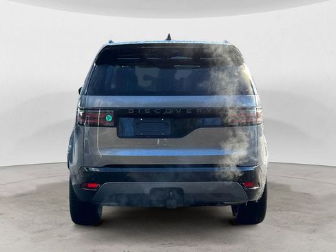 New 2025 Land Rover Discovery Dynamic SE image 4