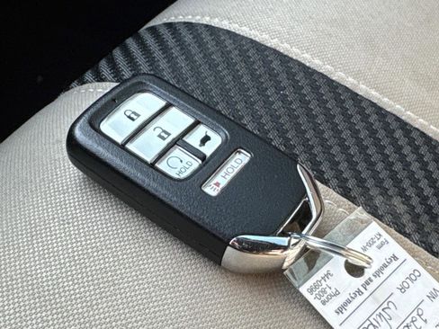 Used 2018 Honda Civic EX image 33