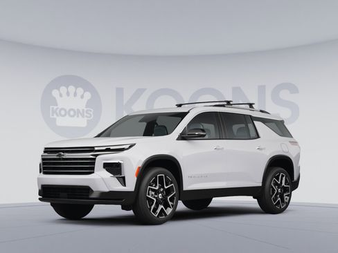 Used 2025 Chevrolet Traverse High Country AWD/4WD image 1