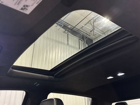 Used 2023 GMC Sierra 1500 AT4X AWD/4WD image 25