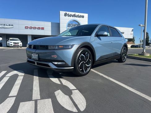 Used 2024 Hyundai Ioniq 5 SEL image 2