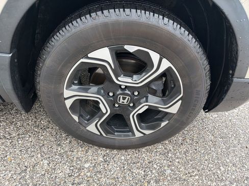 Used 2017 Honda CR-V Touring image 10