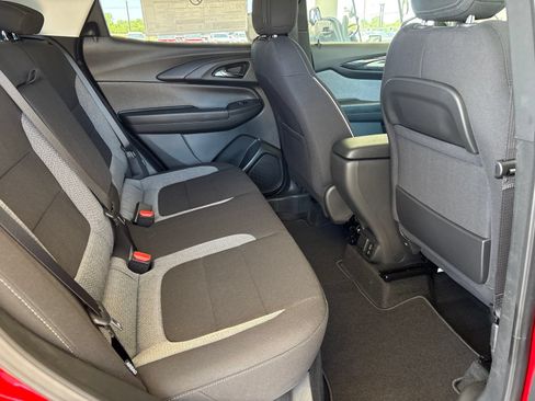 New 2026 Chevrolet TrailBlazer LT w/ Convenience Package FWD image 18