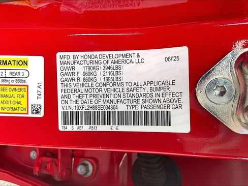 Certified 2025 Honda Civic Sport image 18