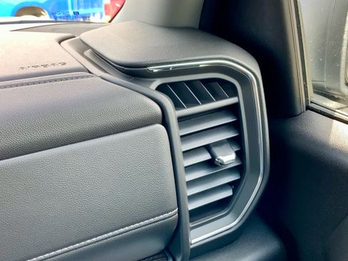 New 2026 GMC Sierra 1500 Elevation image 42