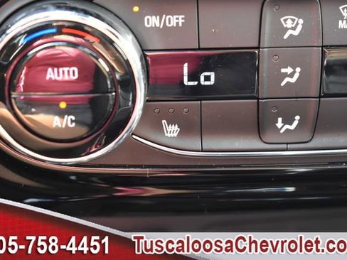 Used 2026 Chevrolet Trax RS w/ Sunroof Package image 36