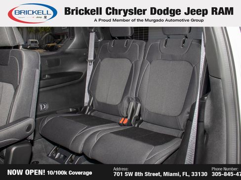 Used 2025 Jeep Grand Cherokee L Laredo image 17