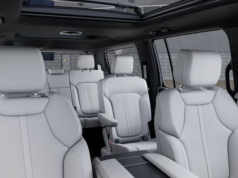 New 2026 Jeep Grand Wagoneer 4WD image 26