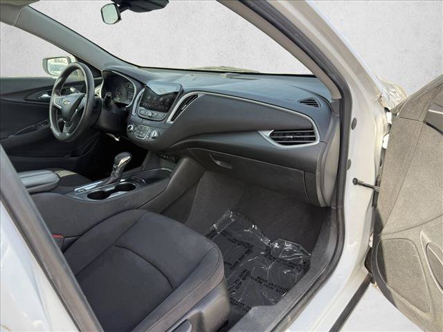Used 2023 Chevrolet Malibu LT w/ Driver Confidence Package FWD image 12