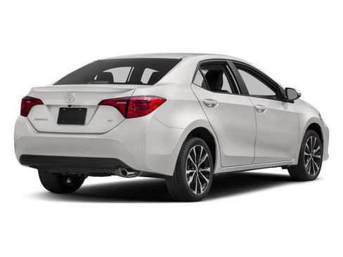 Used 2018 Toyota Corolla SE FWD image 6