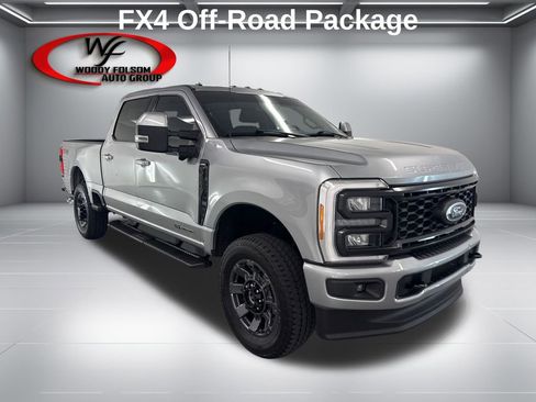 Used 2023 Ford F250 Lariat w/ Sport Appearance Package AWD/4WD image 3