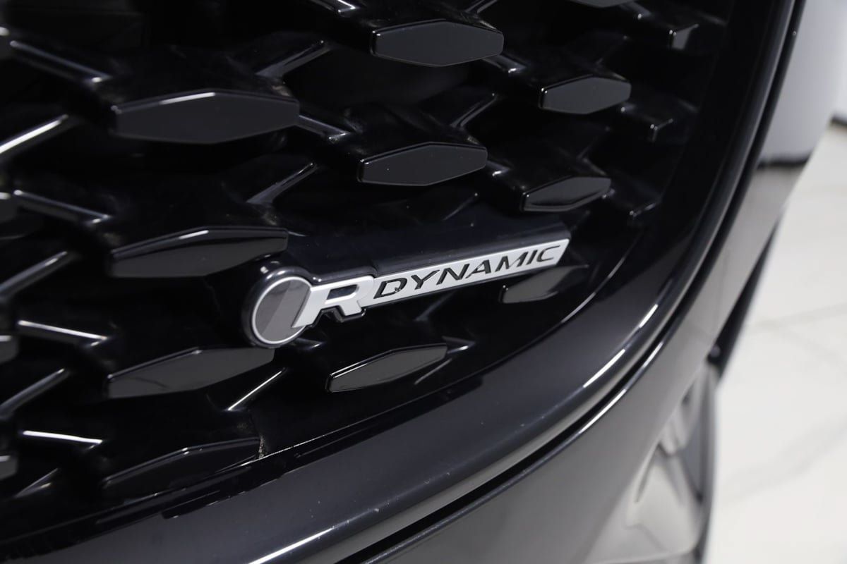 Used 2024 Jaguar F-PACE R-Dynamic S AWD/4WD image 18