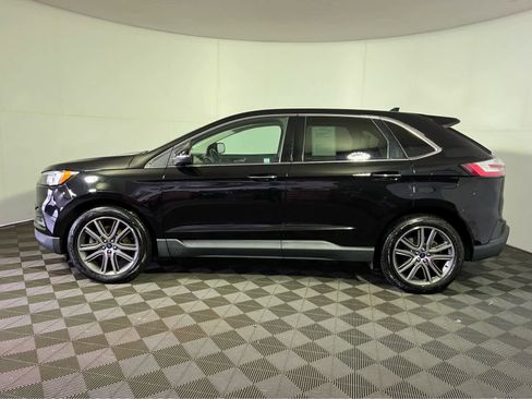 Used 2019 Ford Edge Titanium w/ Cold Weather Package image 4