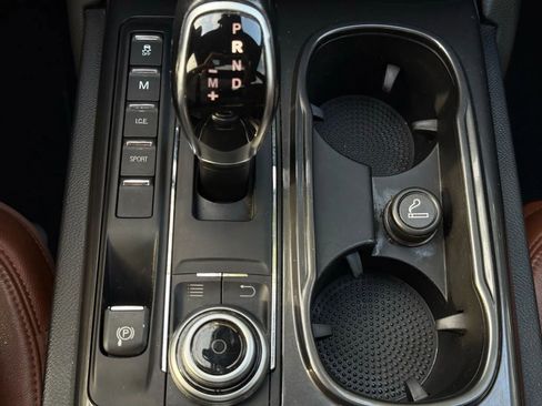 Used 2017 Maserati Ghibli image 38