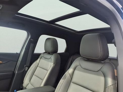 Certified 2023 Chevrolet TrailBlazer ACTIV w/ Sun and Liftgate Package image 4