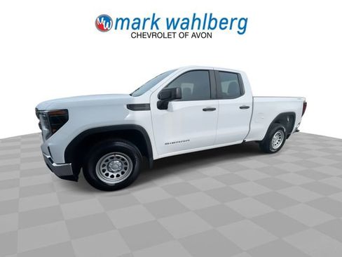 Used 2022 GMC Sierra 1500 Pro w/ Trailering Package AWD/4WD image 4