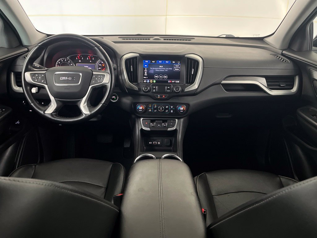Used 2023 GMC Terrain SLT AWD/4WD image 32