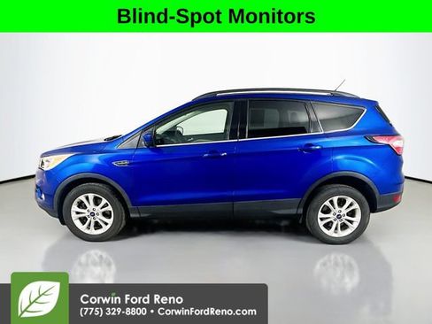 Used 2018 Ford Escape SE w/ Ford Safe & Smart Package AWD/4WD image 4