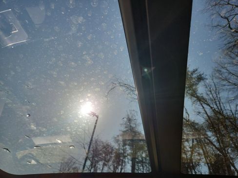 Certified 2026 Land Rover Range Rover Velar Dynamic SE image 26