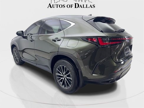 Used 2024 Lexus NX 250 FWD w/ Premium Package image 9