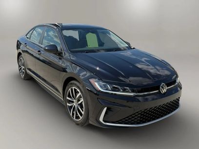 Used 2025 Volkswagen Jetta SE