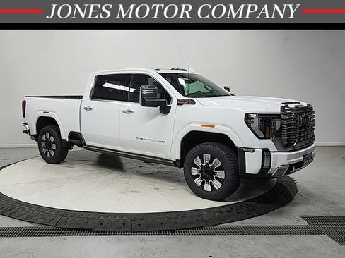 New 2026 GMC Sierra 2500 Denali w/ Denali Reserve Package AWD/4WD image 1