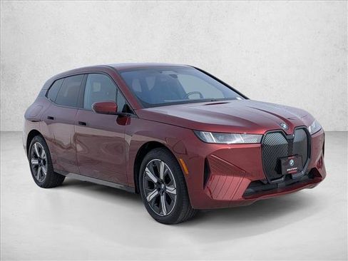 Used 2026 BMW iX xDrive45 image 3