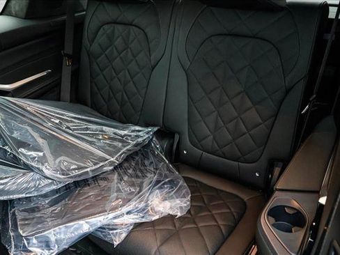 New 2026 BMW X7 xDrive40i image 20