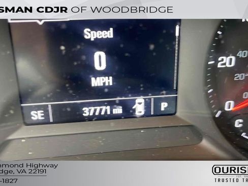 Used 2021 Chevrolet TrailBlazer LT w/ Convenience Package image 9