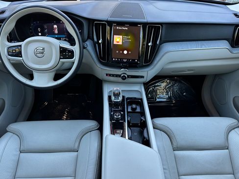 Certified 2023 Volvo XC60 T8 Ultimate image 15