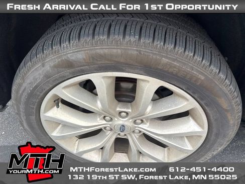 Used 2019 Ford Expedition Platinum AWD/4WD image 4